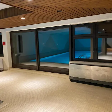 Workation Nature View Mit Balkon, Indoor Pool, Kueche Tiefgarage Auf Anfrage Wiesbaden Exterior foto
